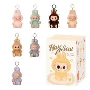 Labubu peluche aléatoire (dispo sous 10 jours)